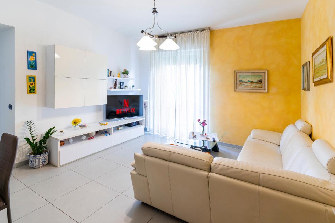 סקנדיצ'י Appartamento Moderno 90 M Osp. Torregalli, Wifi מראה חיצוני תמונה